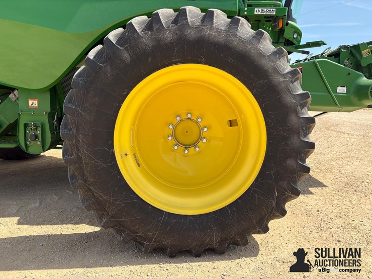 2014-john-deere-s670-image-12