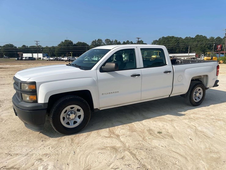 2014-chevrolet-silverado-1500-image-1