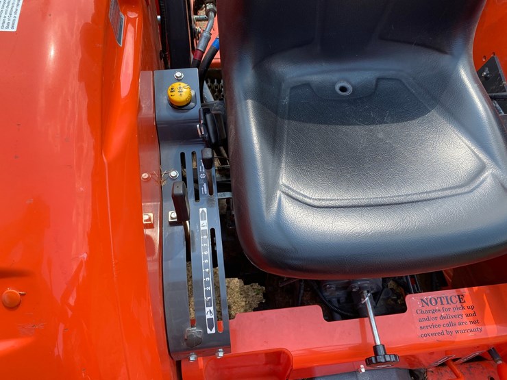 2019-kubota-l4701d-image-34