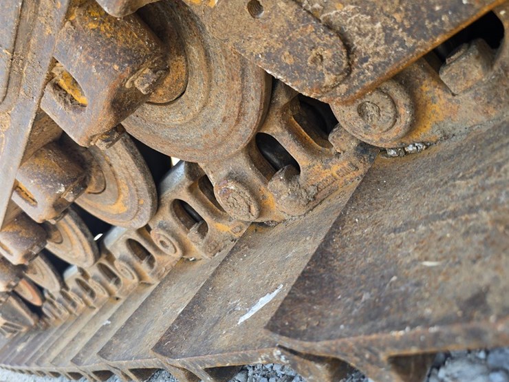 caterpillar-953d-image-57