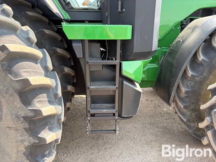 2023-john-deere-8r-340-image-16