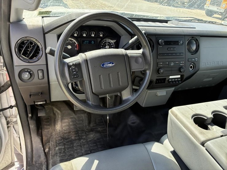 2012-ford-f450-image-23
