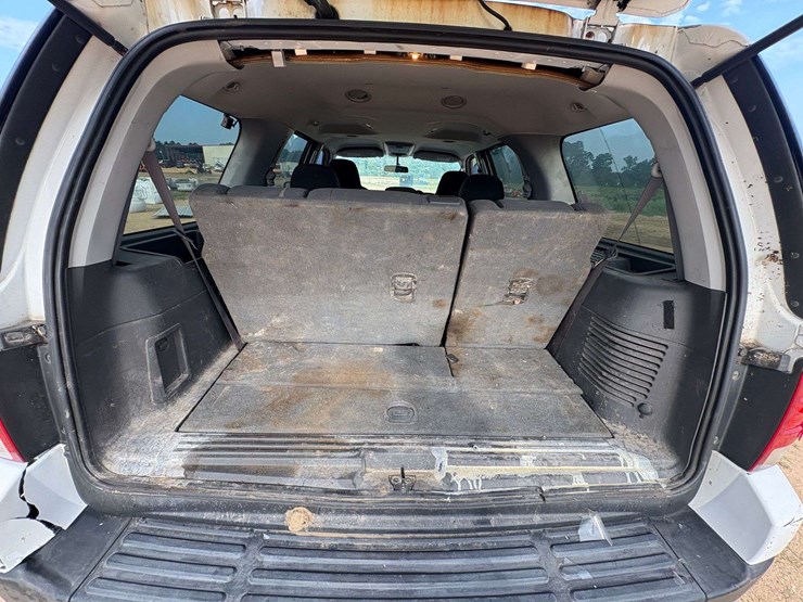 2005-ford-expedition-image-25