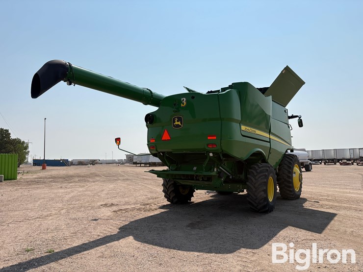 2024-john-deere-s770-image-5