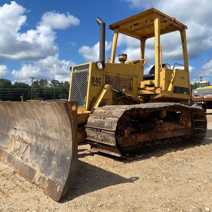 CATERPILLAR D4C