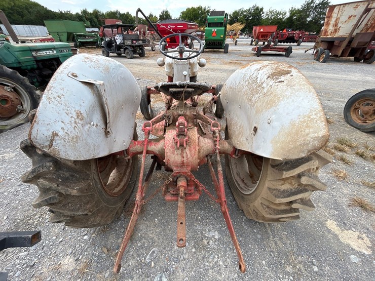 ford-600-image-5