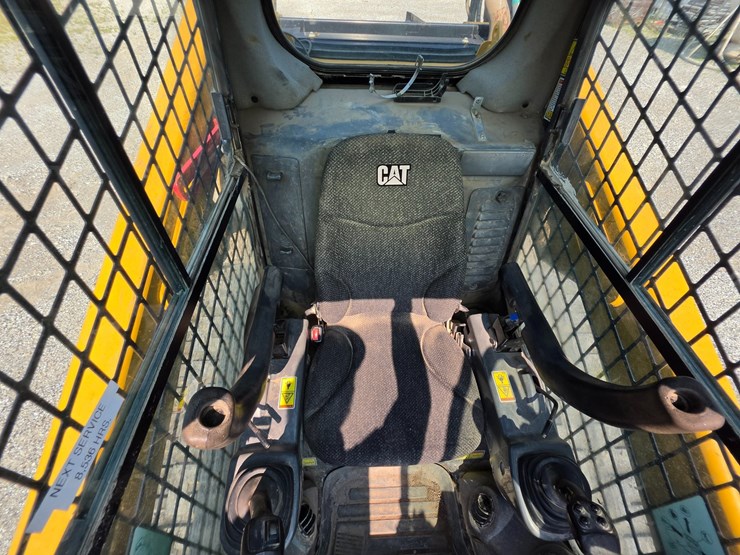 2016-caterpillar-289d-image-22