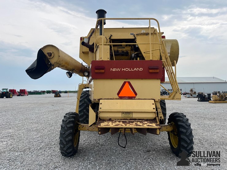 new-holland-tr86-image-6