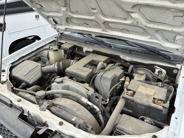 2011-chevrolet-colorado-image-6