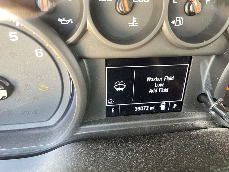 2019-chevrolet-silverado-1500-image-27