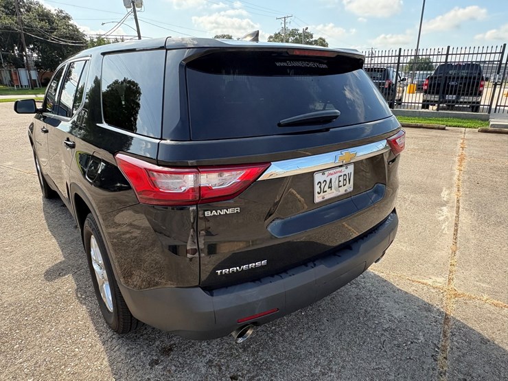 2020-chevrolet-traverse-image-10