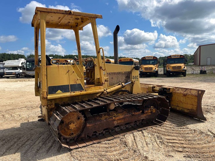 caterpillar-d4c-image-3