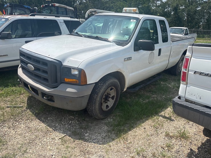 2005-ford-f250-image-2