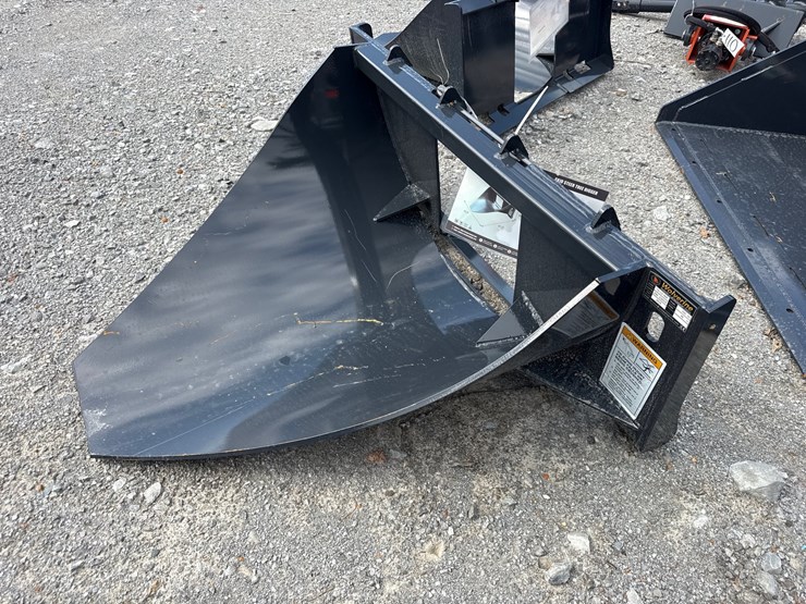 #101-•-skid-steer-tree-digger-image-1
