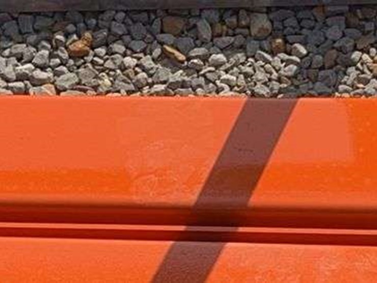 set-of-wolverine-pallet-fork-extensions--76"-image-2