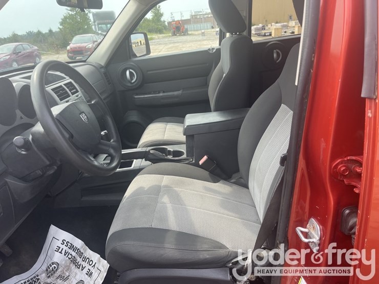 2008-dodge-nitro-image-17
