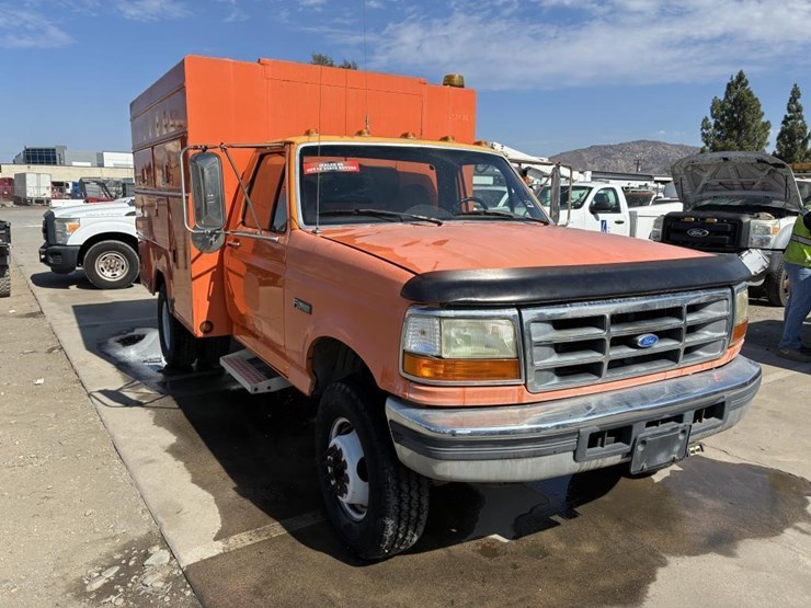 1996-ford-f-super-duty-image-3