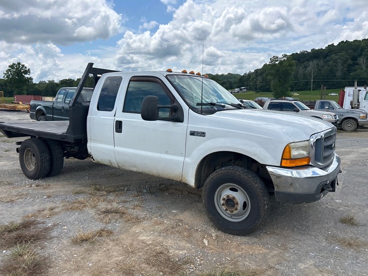 2001-ford-f350-image-4