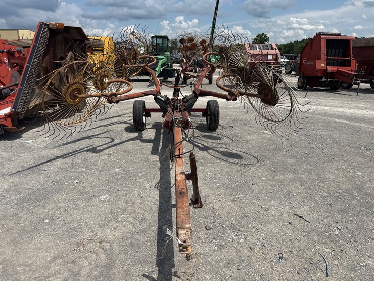 m&w-8-wheel-image-2