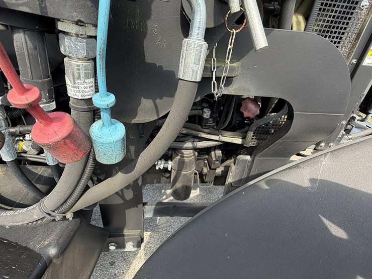 2021-zetor-p110-ps-w/-zm229p-loader-image-39