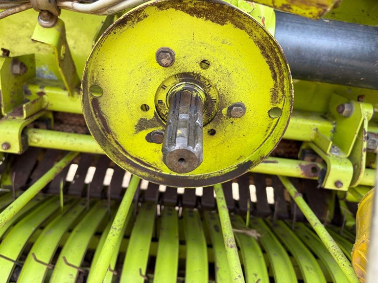 2003-claas-66-image-13