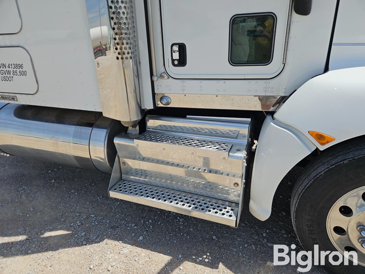 2014-kenworth-t660-image-13