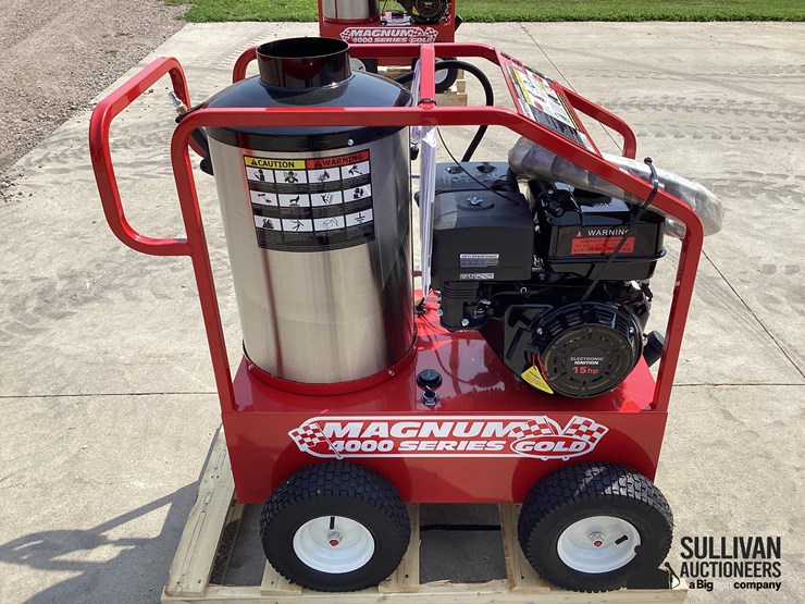 2026-magnum-4000-series-hot-water-pressure-washer-image-4