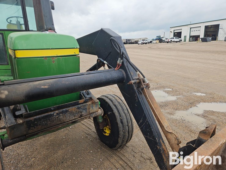 john-deere-4630-image-12