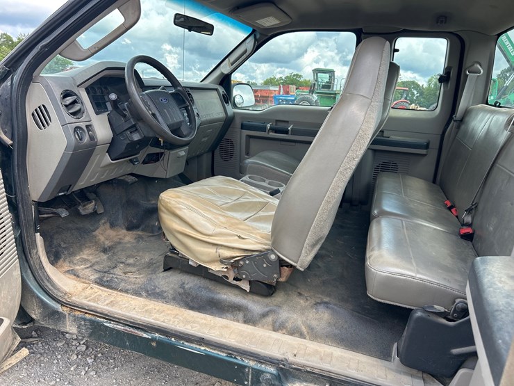2008-ford-f250-image-10