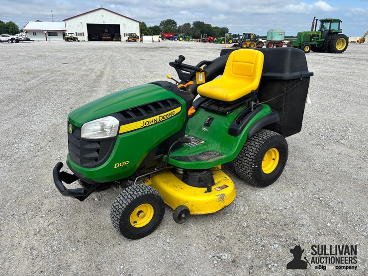 john-deere-d130-image-1