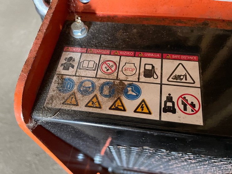 #9728-•-future-mini-skid-steer-loader-image-12