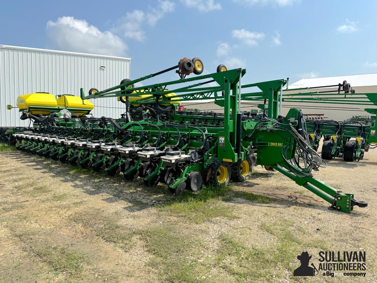 2013-john-deere-db90-image-3