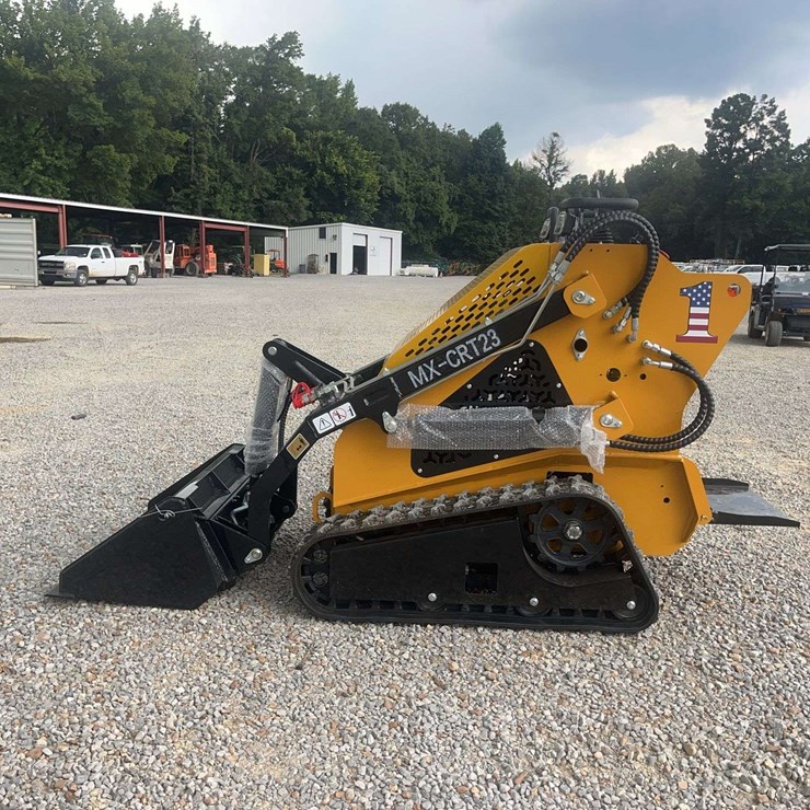 AGT Compact Track Loader