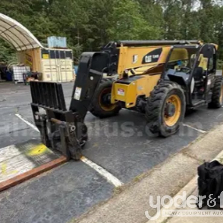 2019 CATERPILLAR TL943D