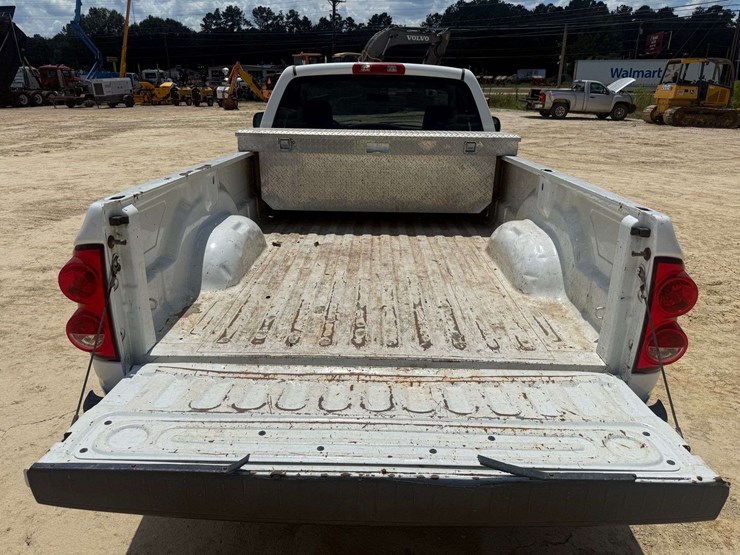 2008-dodge-ram-1500-image-14