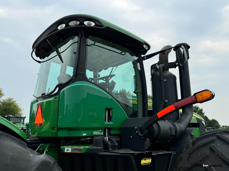 2013-john-deere-9410r-image-11