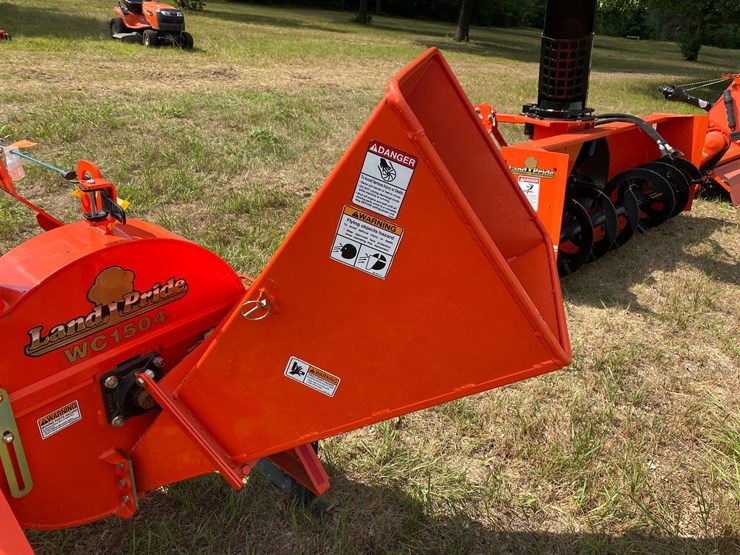 #7953-•-land-pride-wc1504-3-point-wood-chipper-image-5