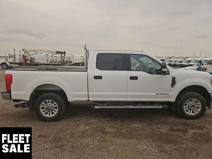 2018-ford-f350-image-8