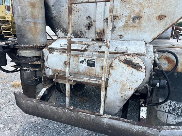 1994-international-4900-image-7