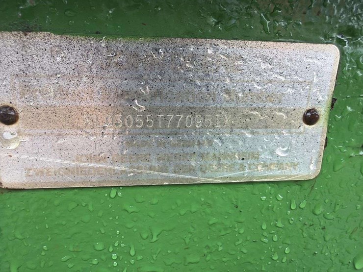 john-deere-3055-image-15
