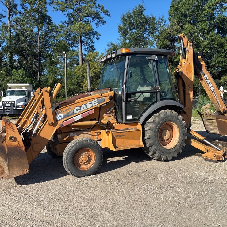 2008 CASE 580