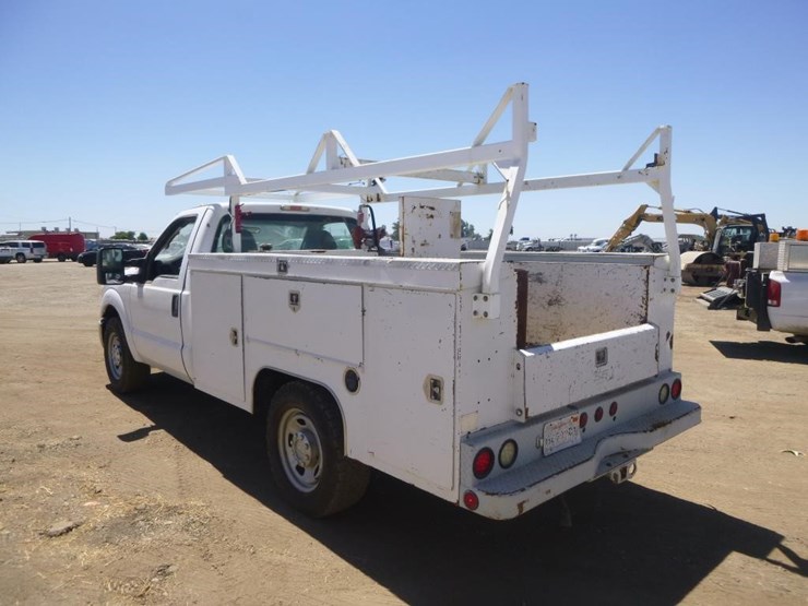 2011-ford-f350-image-5