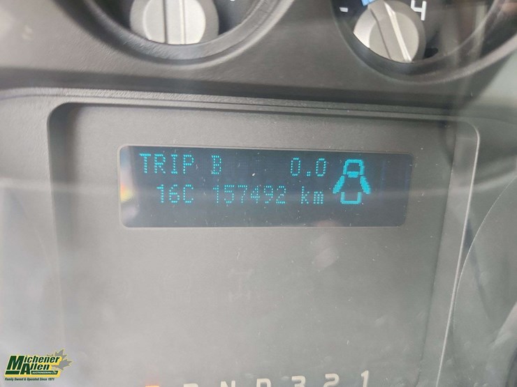 2015-ford-f550-image-26