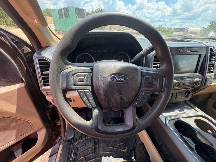 2017-ford-f250-image-12