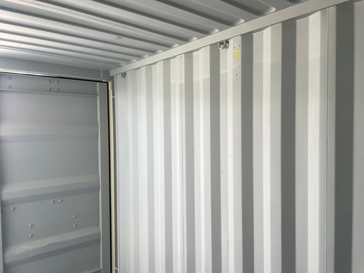 #404-•-20'-shipping-container-image-26