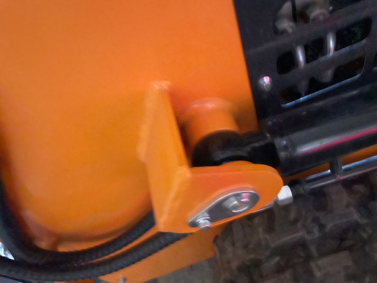 #9735-•-land-honor-mini-skid-steer-loader-image-16