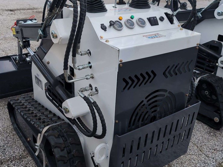 zjg-mini-skid-steer-loader-zj-380-(white)---15hp-image-7