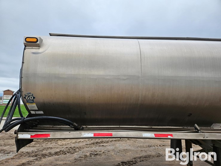 2014-walinga-hat-47-44102-tri/a-bulk-aluminum-feed-trailer-image-11