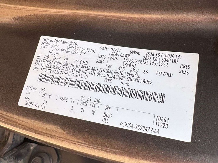 2017-ford-f250-image-32