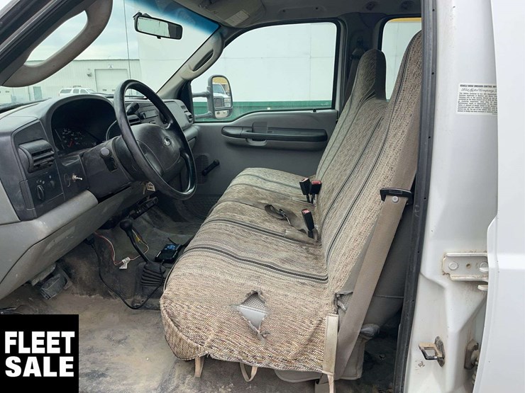 2007-ford-f350-image-14